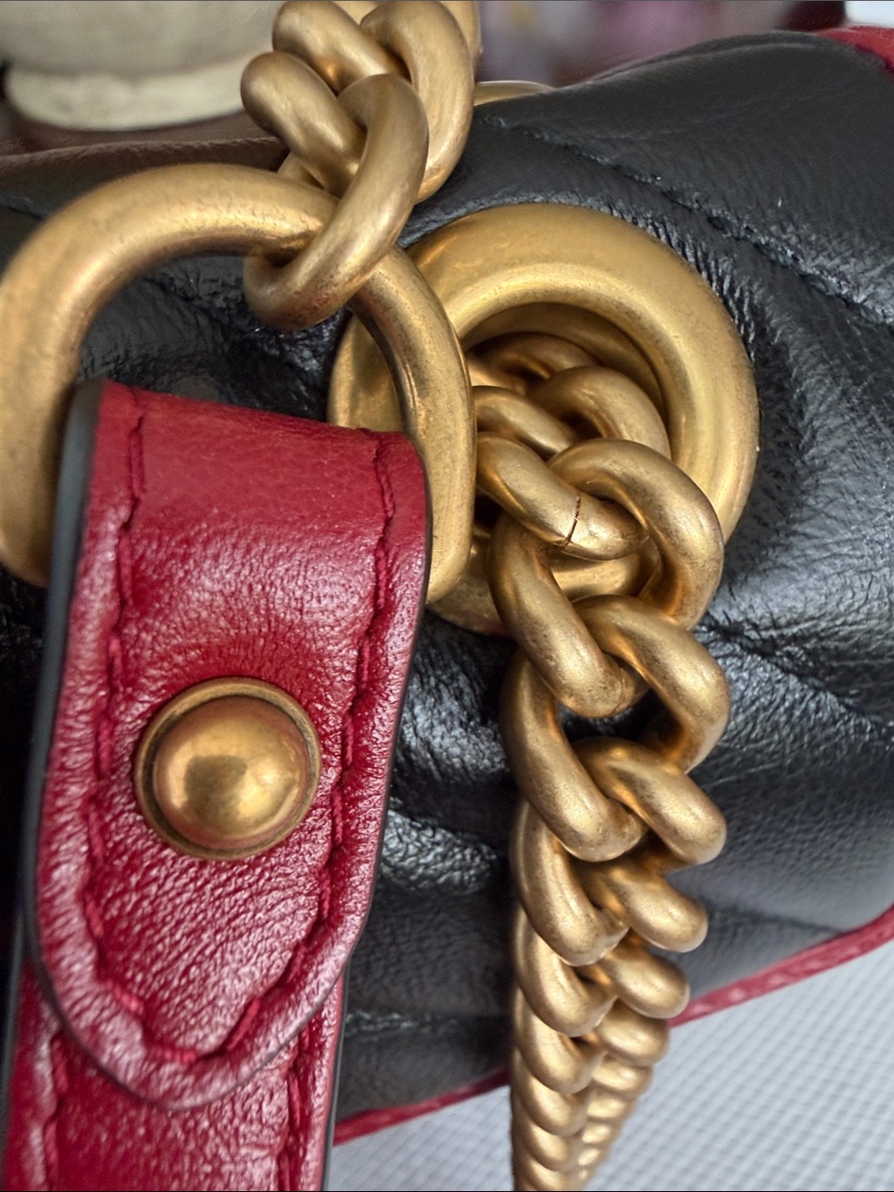 Gucci Black and Red Leather Shoulder Bag with Gold Chain - Picture 15 of 17
